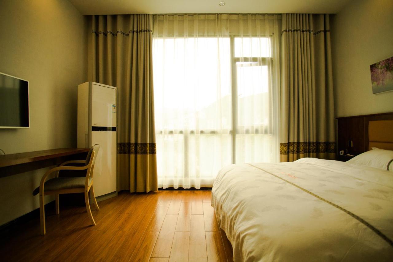 The Mountain And Views Guesthouse Yongshun Exterior photo